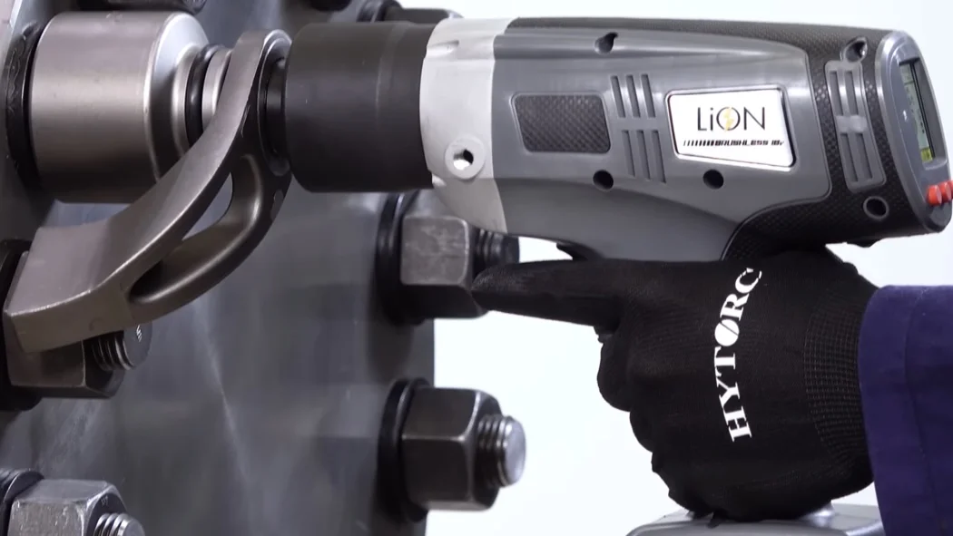 締付け操作とリアルタイム表示