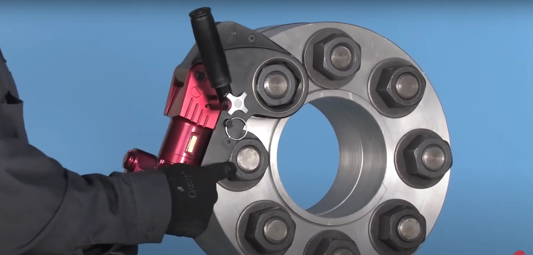 狭隘部への位置決め